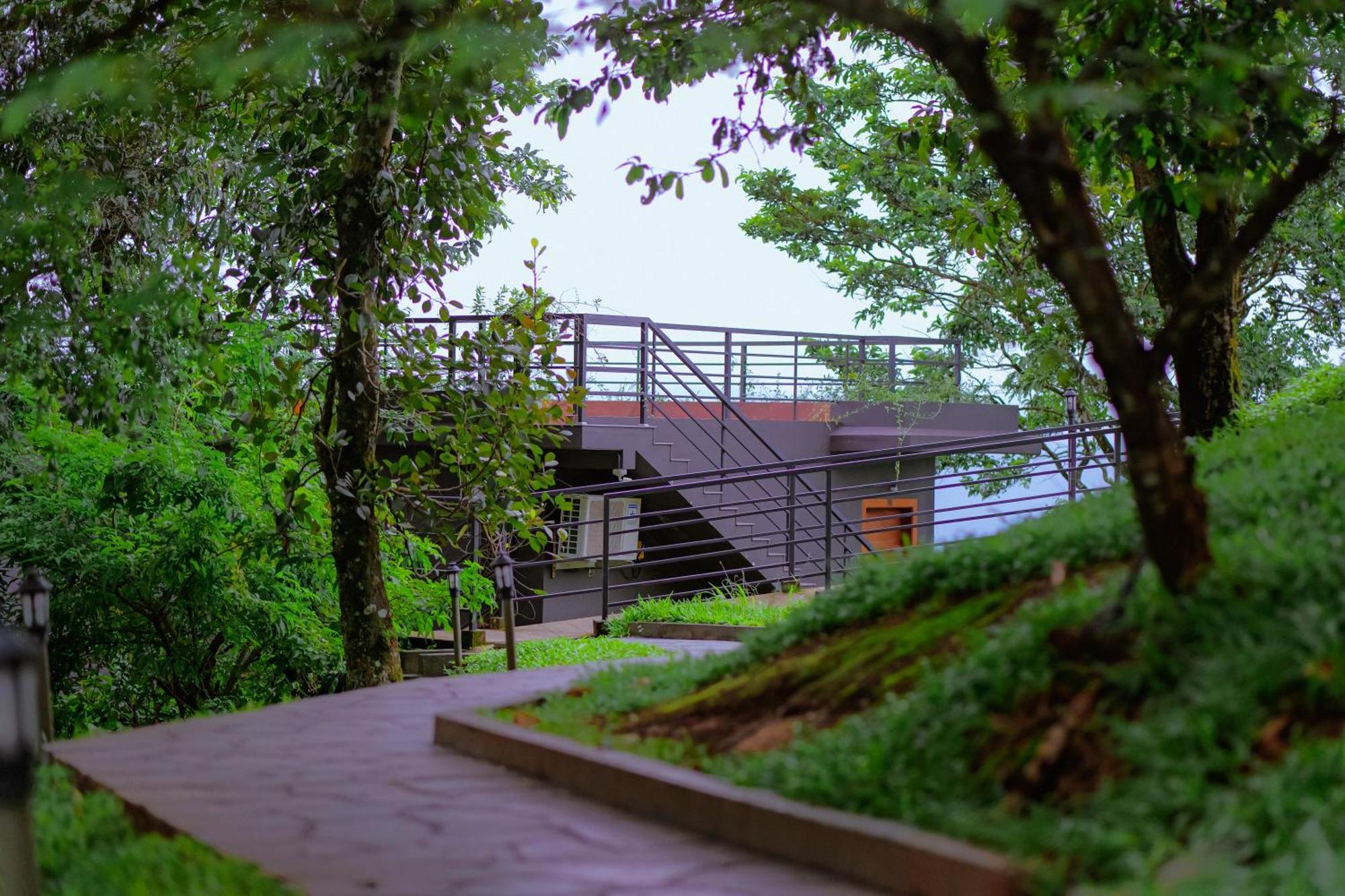 Haze And Kites Resort Munnar Esterno foto