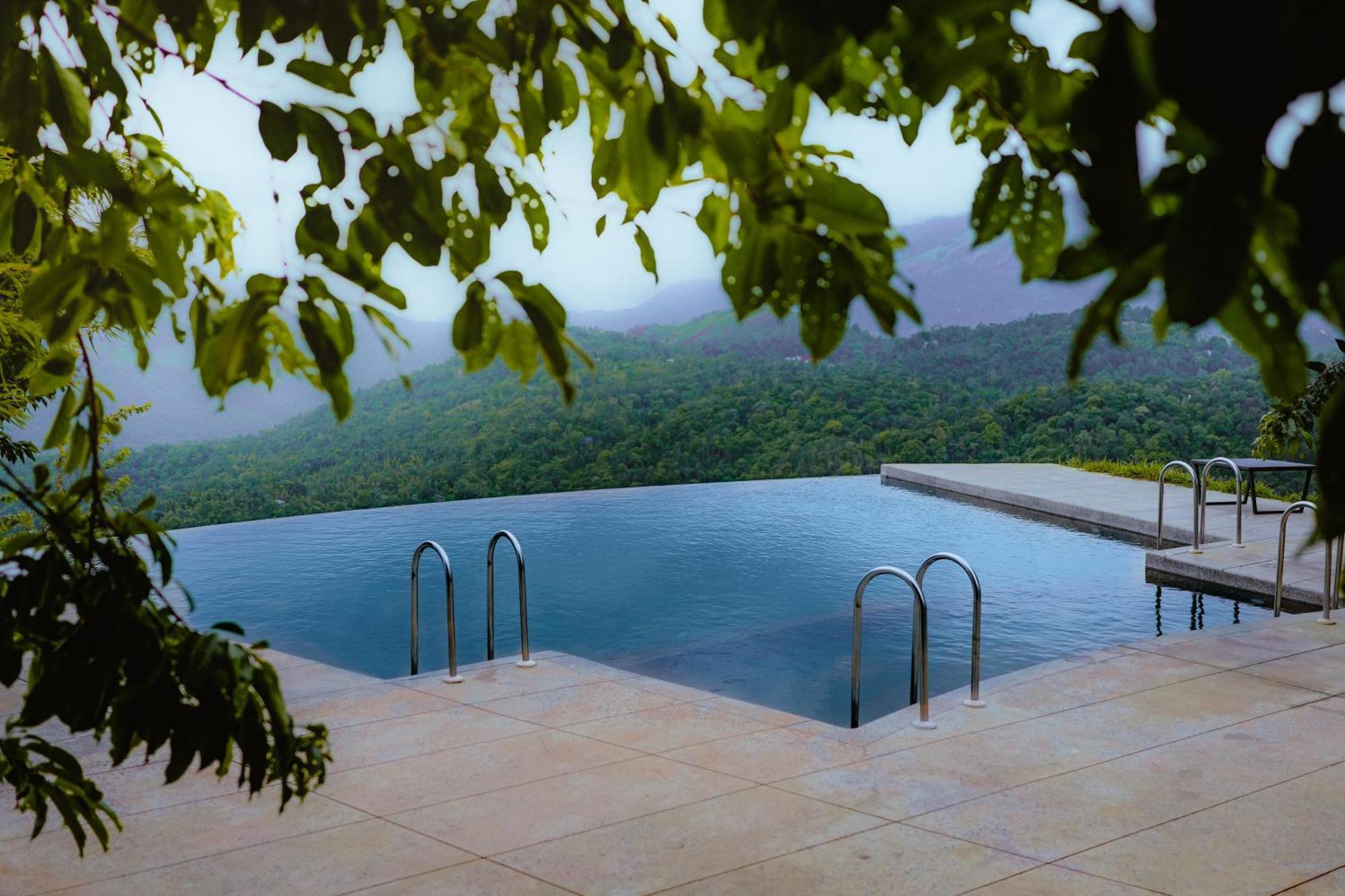 Haze And Kites Resort Munnar Esterno foto