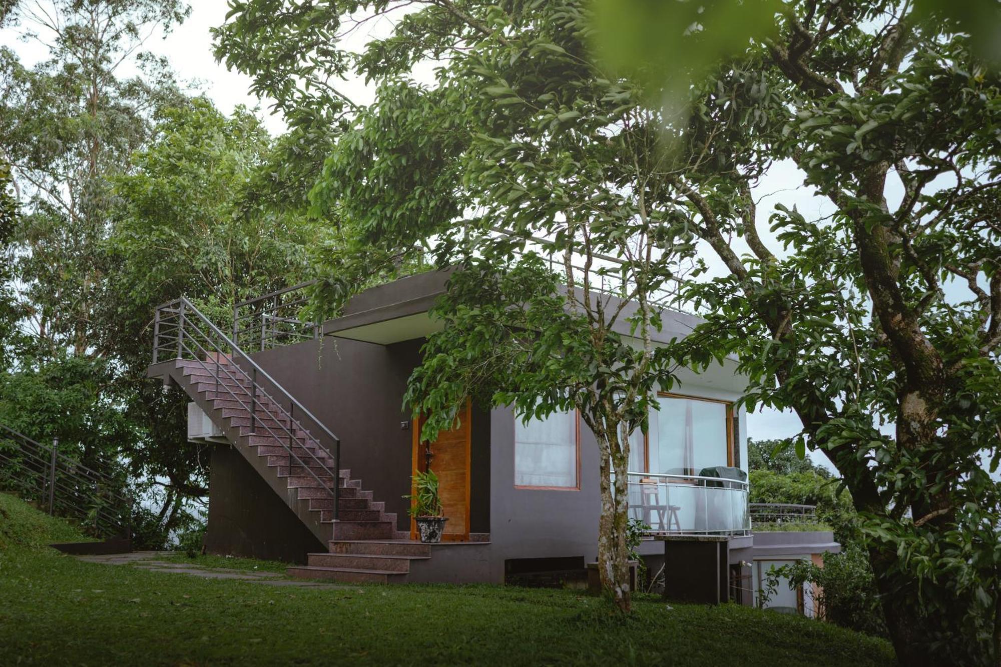 Haze And Kites Resort Munnar Esterno foto